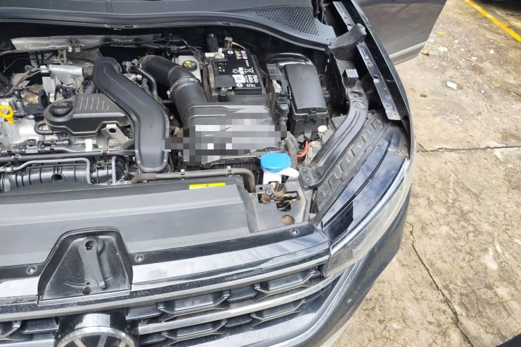 Used Volkswagen Tayron 2024 300TSI Two-Wheel-Drive Luxury Plus Advanced Version Engine Bay Left