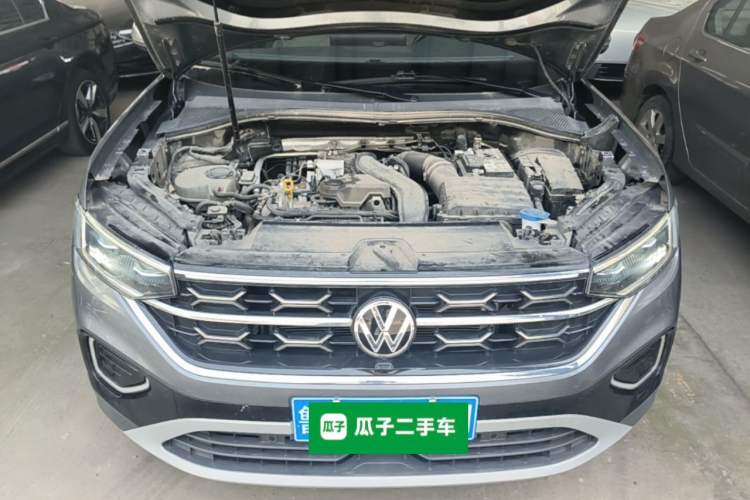 Used Volkswagen Tayron 2024 300TSI Two-Wheel-Drive Luxury Plus Advanced Version Engine Bay
