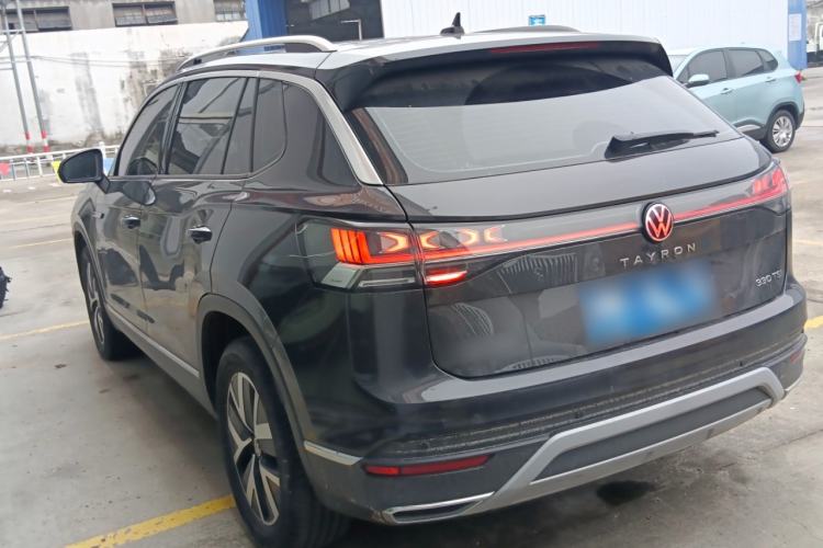 Used Volkswagen Tayron 2024 330TSI Two-Wheel Drive Luxury Plus Advanced Version Exterior 2