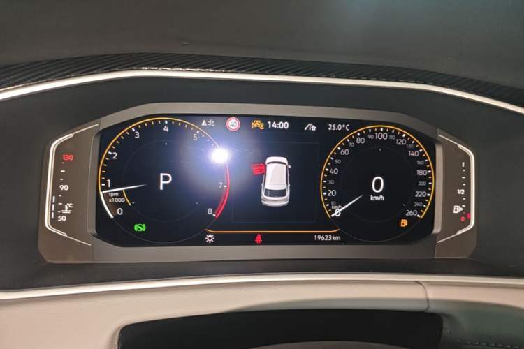 Used Volkswagen Tayron 2024 300TSI Two-Wheel-Drive Luxury Plus Advanced Version Instrument Cluster