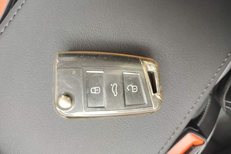 Used Volkswagen Tayron 2024 330TSI Two-Wheel Drive Luxury Plus Advanced Version Interior 1