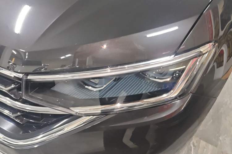 Used Volkswagen Tayron 2024 300TSI Two-Wheel-Drive Luxury Plus Advanced Version Left Front Headlight
