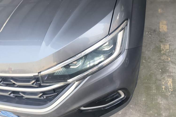 Used Volkswagen Tayron 2024 300TSI Two-Wheel-Drive Luxury Plus Advanced Version Left Front Headlight
