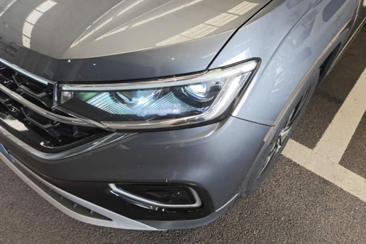Used Volkswagen Tayron 2024 300TSI Two-Wheel-Drive Luxury Plus Advanced Version Left Front Headlight