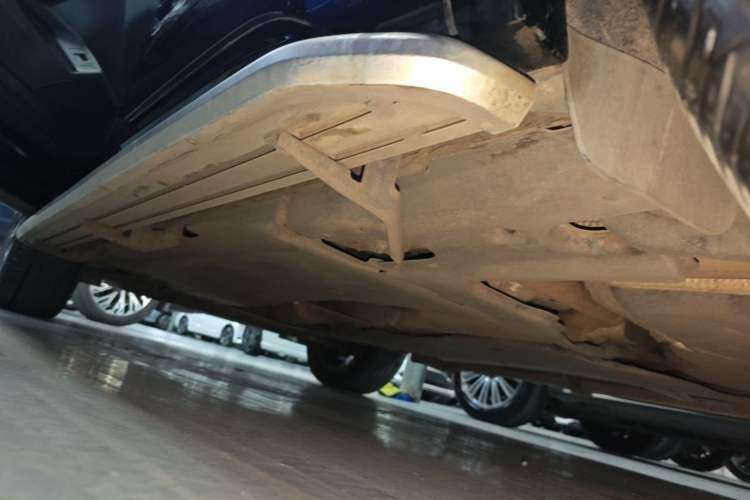 Used Volkswagen Tayron 2024 330TSI Two-Wheel Drive R-Line High-Energy Version Left Side Sill