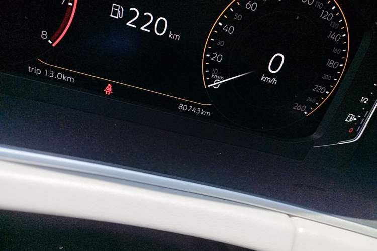 Used Volkswagen Tayron 2024 300TSI Two-Wheel-Drive Luxury Plus Advanced Version Odometer Close Up