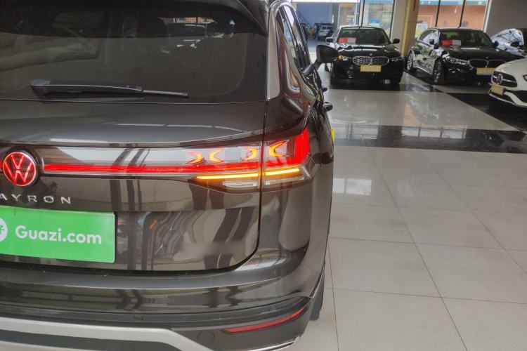 Used Volkswagen Tayron 2024 330TSI Two-Wheel Drive Luxury Plus Advanced Version Right Rear Taillight