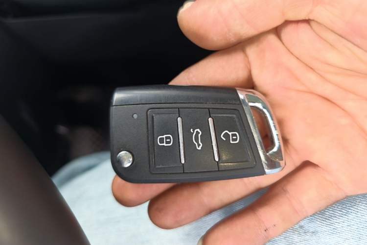 Used Volkswagen Tayron 2024 300TSI Two-Wheel-Drive Luxury Plus Advanced Version Vehicle Key