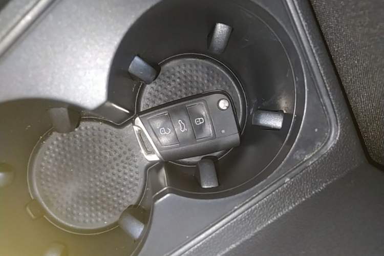 Used Volkswagen Tayron 2024 300TSI Two-Wheel-Drive Luxury Plus Advanced Version Vehicle Key