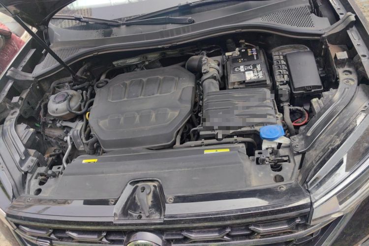 Used Volkswagen Tayron 2024 330TSI Two-Wheel Drive R-Line High-Energy Version Engine Bay