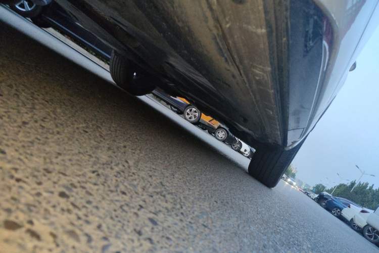 Used Volkswagen Tayron 2024 330TSI Two-Wheel Drive R-Line High-Energy Version Chassis Front Left