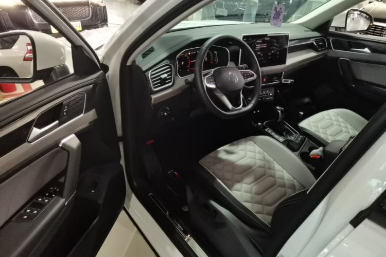Used Volkswagen Tayron 2024 300TSI Two-Wheel-Drive Luxury Plus Advanced Version Driver Seat