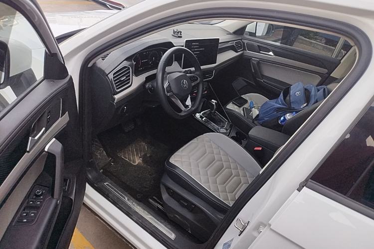Used Volkswagen Tayron 2024 300TSI Two-Wheel-Drive Luxury Plus Advanced Version Driver Seat