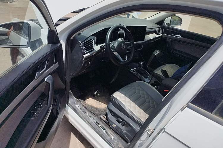 Used Volkswagen Tayron 2024 300TSI Two-Wheel-Drive Luxury Plus Advanced Version Driver Seat
