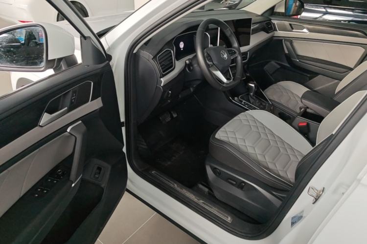 Used Volkswagen Tayron 2024 300TSI Two-Wheel-Drive Luxury Plus Advanced Version Driver Seat