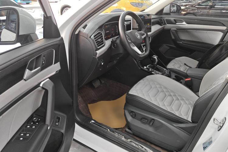 Used Volkswagen Tayron 2024 330TSI Two-Wheel Drive Luxury Plus Advanced Version Driver Seat