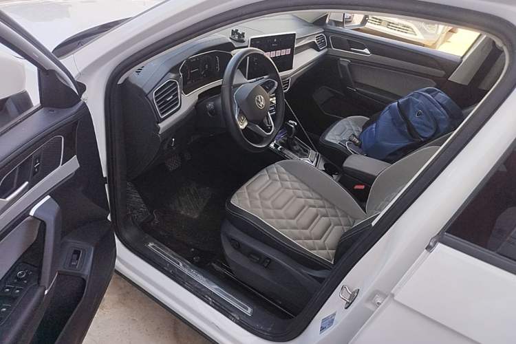 Used Volkswagen Tayron 2024 300TSI Two-Wheel-Drive Luxury Plus Advanced Version Driver Seat