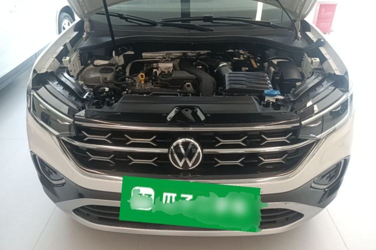 Used Volkswagen Tayron 2024 300TSI Two-Wheel-Drive Luxury Plus Advanced Version Engine Bay