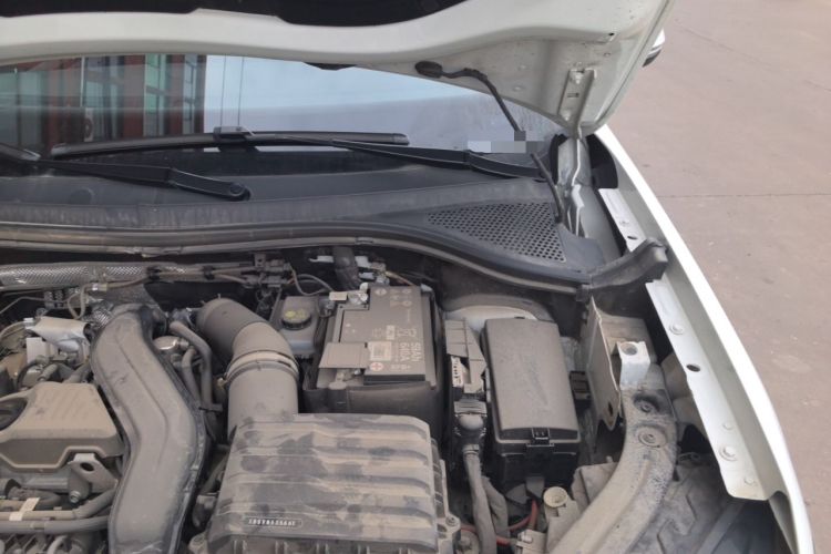 Used Volkswagen Tayron 2024 300TSI Two-Wheel-Drive Luxury Plus Advanced Version Engine Bay Left