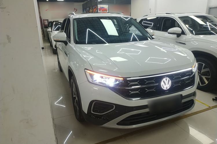 Used Volkswagen Tayron 2024 330TSI Two-Wheel Drive Luxury Plus Advanced Version Exterior 2