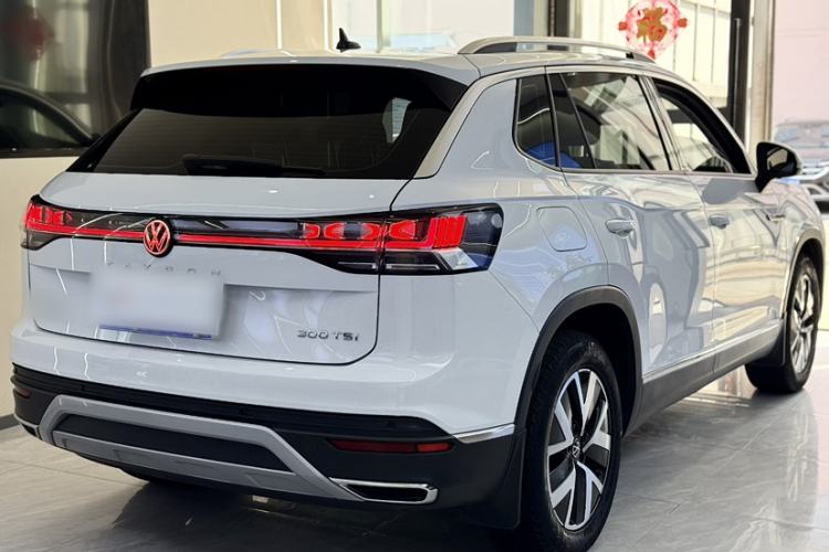 Used Volkswagen Tayron 2024 300TSI Two-Wheel-Drive Luxury Plus Advanced Version Exterior 4