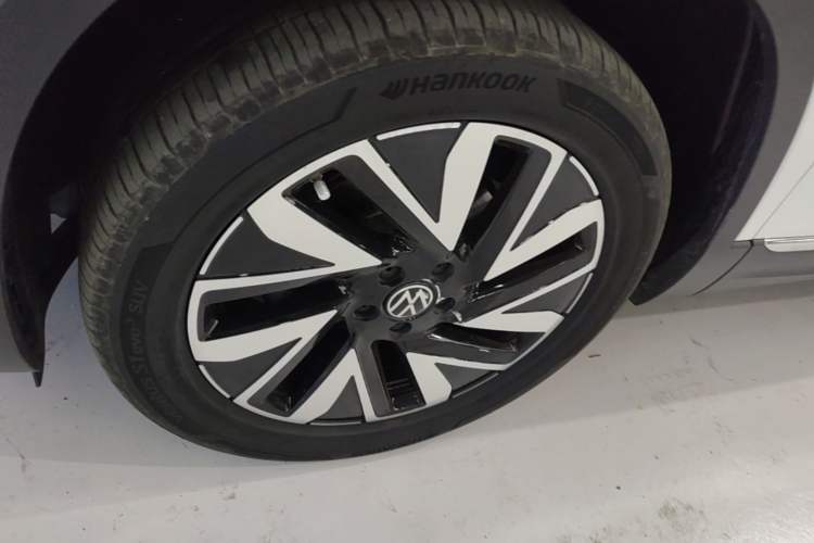 Used Volkswagen Tayron 2024 300TSI Two-Wheel-Drive Luxury Plus Advanced Version Exterior 4