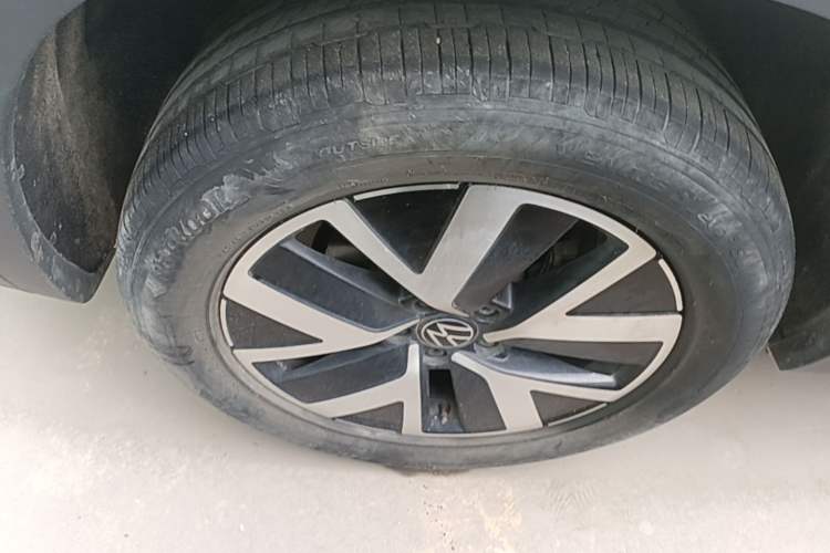 Used Volkswagen Tayron 2024 300TSI Two-Wheel-Drive Luxury Plus Advanced Version Exterior 5