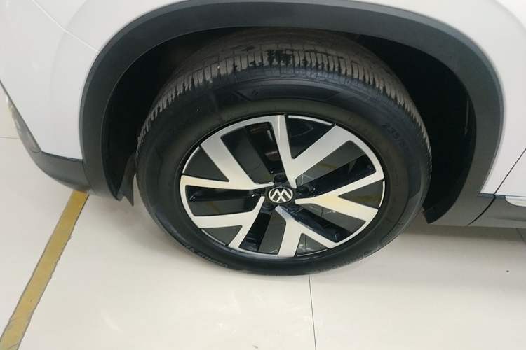 Used Volkswagen Tayron 2024 330TSI Two-Wheel Drive Luxury Plus Advanced Version Exterior 7
