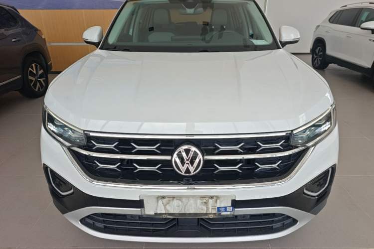 Used Volkswagen Tayron 2024 300TSI Two-Wheel-Drive Luxury Plus Advanced Version Front