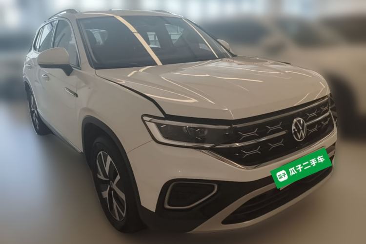 Used Volkswagen Tayron 2024 300TSI Two-Wheel-Drive Luxury Plus Advanced Version Front Right 45 Deg