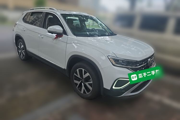 Used Volkswagen Tayron 2024 300TSI Two-Wheel-Drive Luxury Plus Advanced Version Front Right 45 Deg