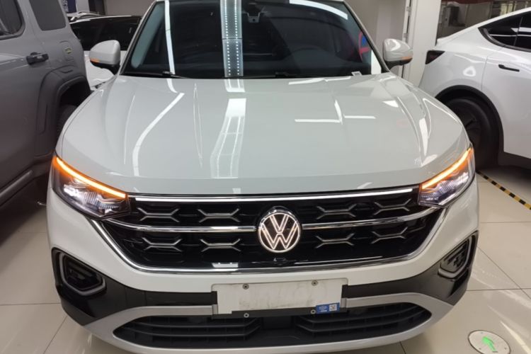 Used Volkswagen Tayron 2024 330TSI Two-Wheel Drive Luxury Plus Advanced Version Front