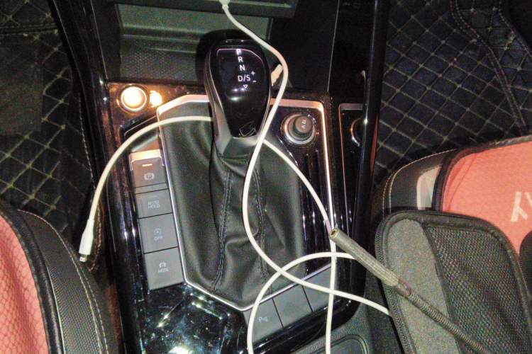 Used Volkswagen Tayron 2024 300TSI Two-Wheel-Drive Luxury Plus Advanced Version Gear Lever