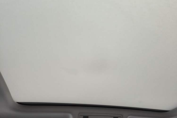 Used Volkswagen Tayron 2024 330TSI Two-Wheel Drive R-Line High-Energy Version Headliner