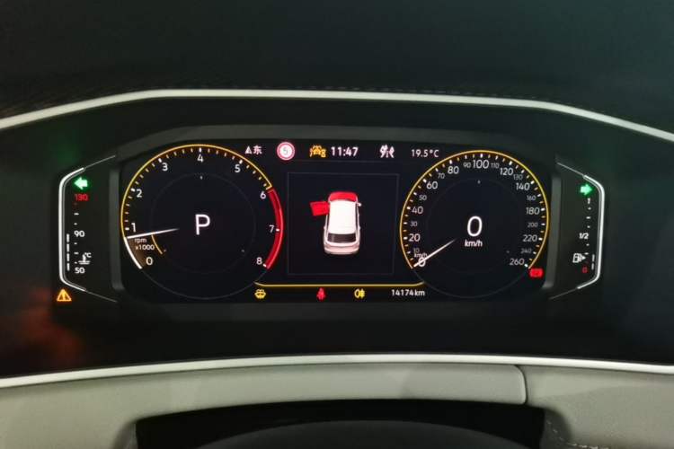 Used Volkswagen Tayron 2024 300TSI Two-Wheel-Drive Luxury Plus Advanced Version Instrument Cluster