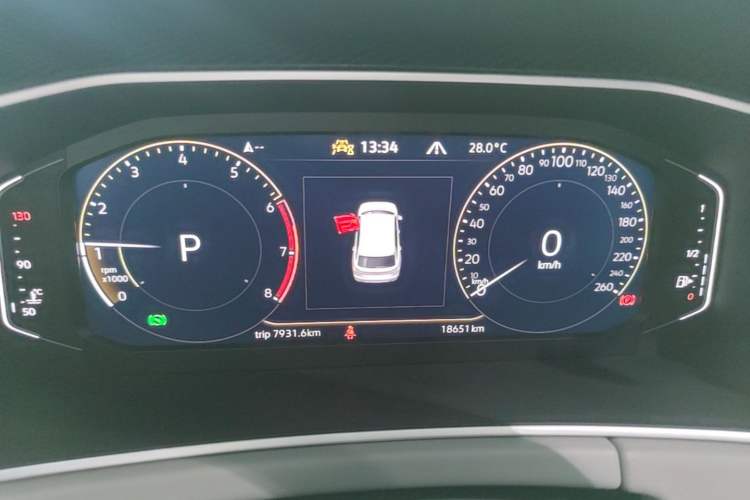 Used Volkswagen Tayron 2024 300TSI Two-Wheel-Drive Luxury Plus Advanced Version Instrument Cluster