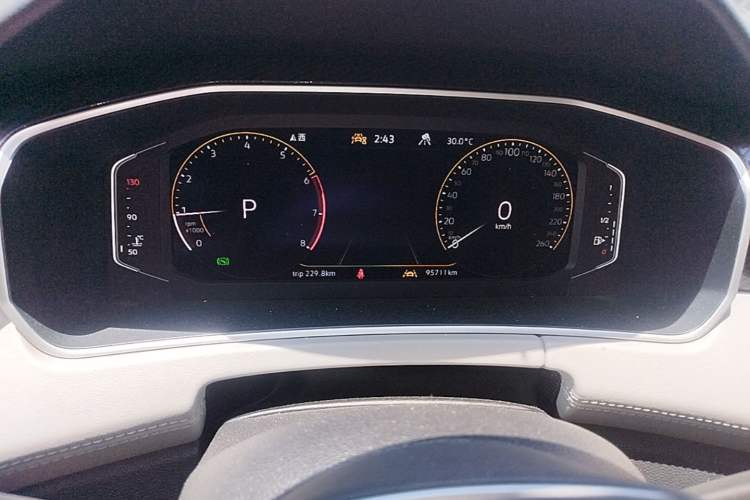 Used Volkswagen Tayron 2024 300TSI Two-Wheel-Drive Luxury Plus Advanced Version Instrument Cluster
