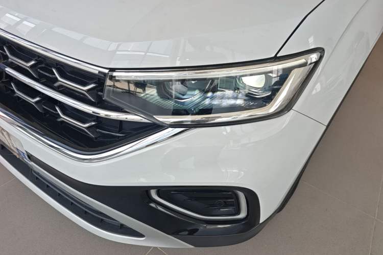 Used Volkswagen Tayron 2024 300TSI Two-Wheel-Drive Luxury Plus Advanced Version Left Front Headlight