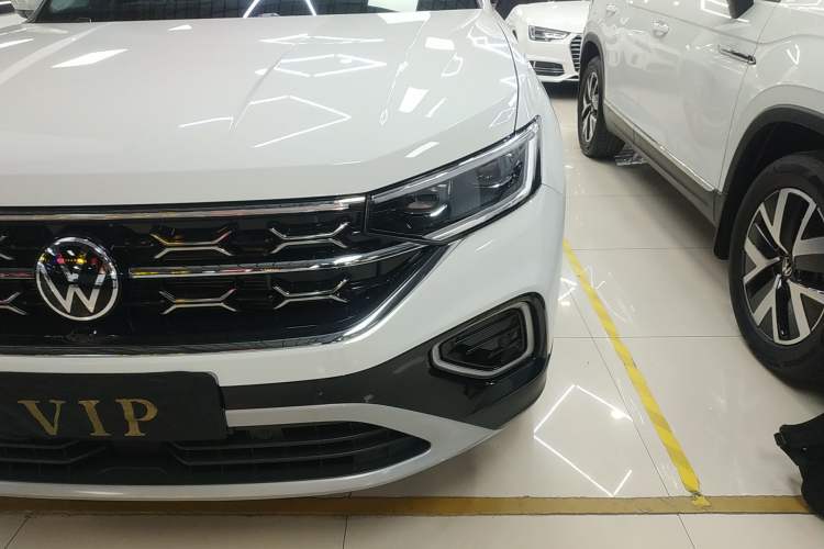 Used Volkswagen Tayron 2024 330TSI Two-Wheel Drive Luxury Plus Advanced Version Left Front Headlight