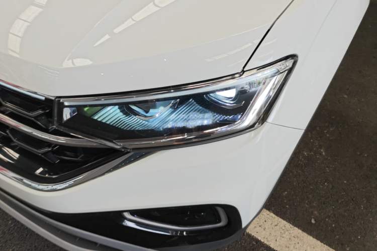 Used Volkswagen Tayron 2024 300TSI Two-Wheel-Drive Luxury Plus Advanced Version Left Front Headlight