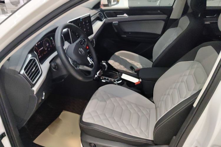 Used Volkswagen Tayron 2024 330TSI Two-Wheel Drive Luxury Plus Advanced Version Left Front Seat