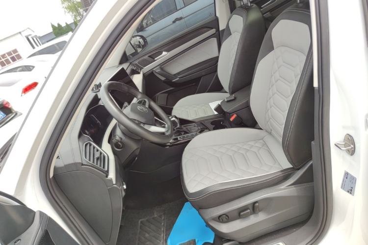 Used Volkswagen Tayron 2024 300TSI Two-Wheel-Drive Luxury Plus Advanced Version Left Front Seat