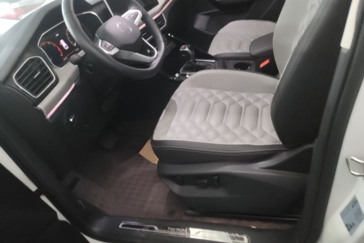 Used Volkswagen Tayron 2024 330TSI Two-Wheel Drive Luxury Plus Advanced Version Left Front Seat
