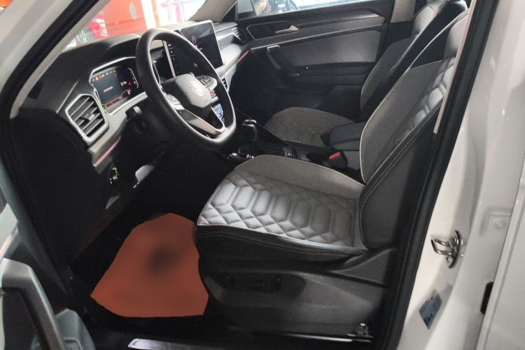 Used Volkswagen Tayron 2024 300TSI Two-Wheel-Drive Luxury Plus Advanced Version Left Front Seat