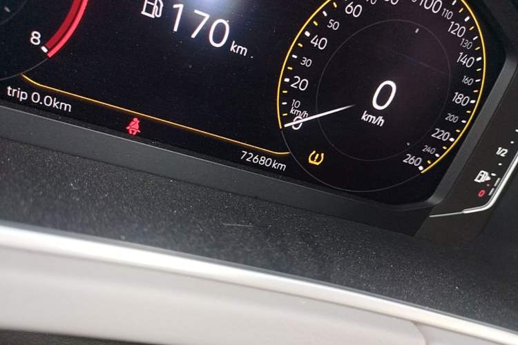Used Volkswagen Tayron 2024 300TSI Two-Wheel-Drive Luxury Plus Advanced Version Odometer Close Up