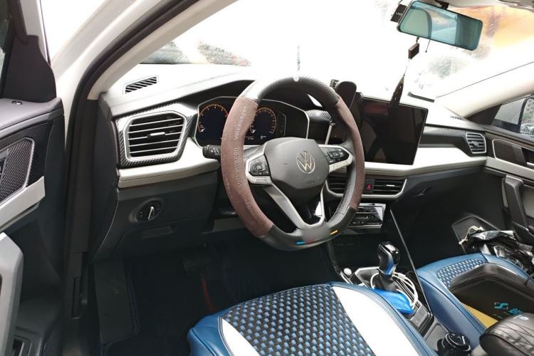 Used Volkswagen Tayron 2024 300TSI Two-Wheel-Drive Luxury Plus Advanced Version Steering Wheel