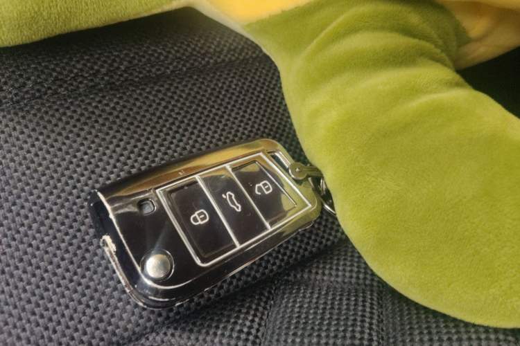 Used Volkswagen Tayron 2024 330TSI Two-Wheel Drive R-Line High-Energy Version Vehicle Key