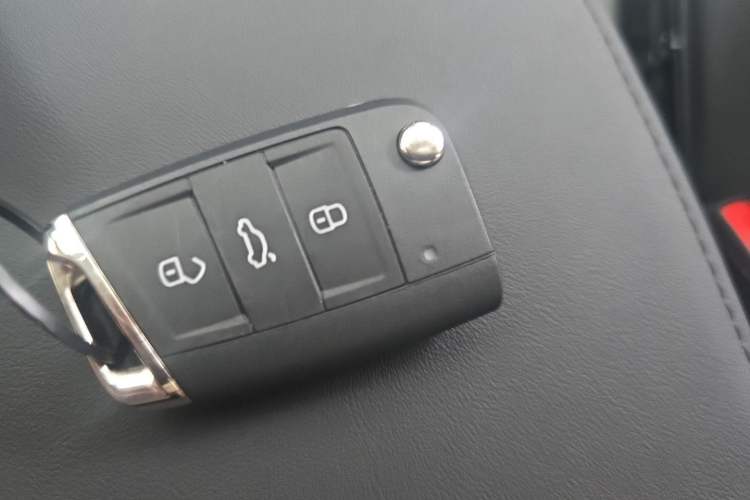 Used Volkswagen Tayron 2024 300TSI Two-Wheel-Drive Luxury Plus Advanced Version Vehicle Key
