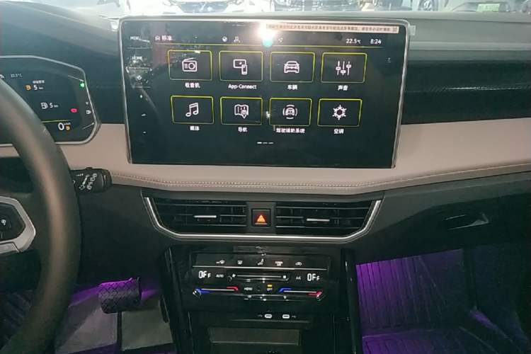 Used Volkswagen Tayron 2025 Zhongxiang Version 330TSI Audio And AC Panel
