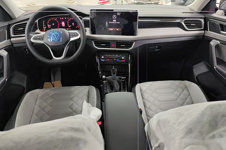 Used Volkswagen Tayron 2025 Zhongxiang Version 300TSI Center Console